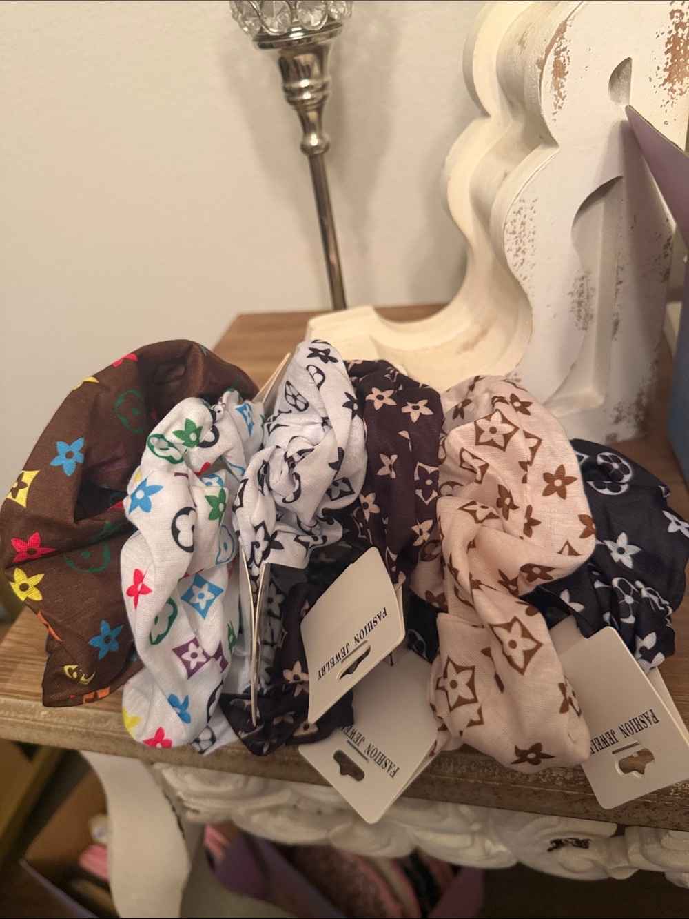Fashion Hair Scrunchies Set - Multicolor
Accessories